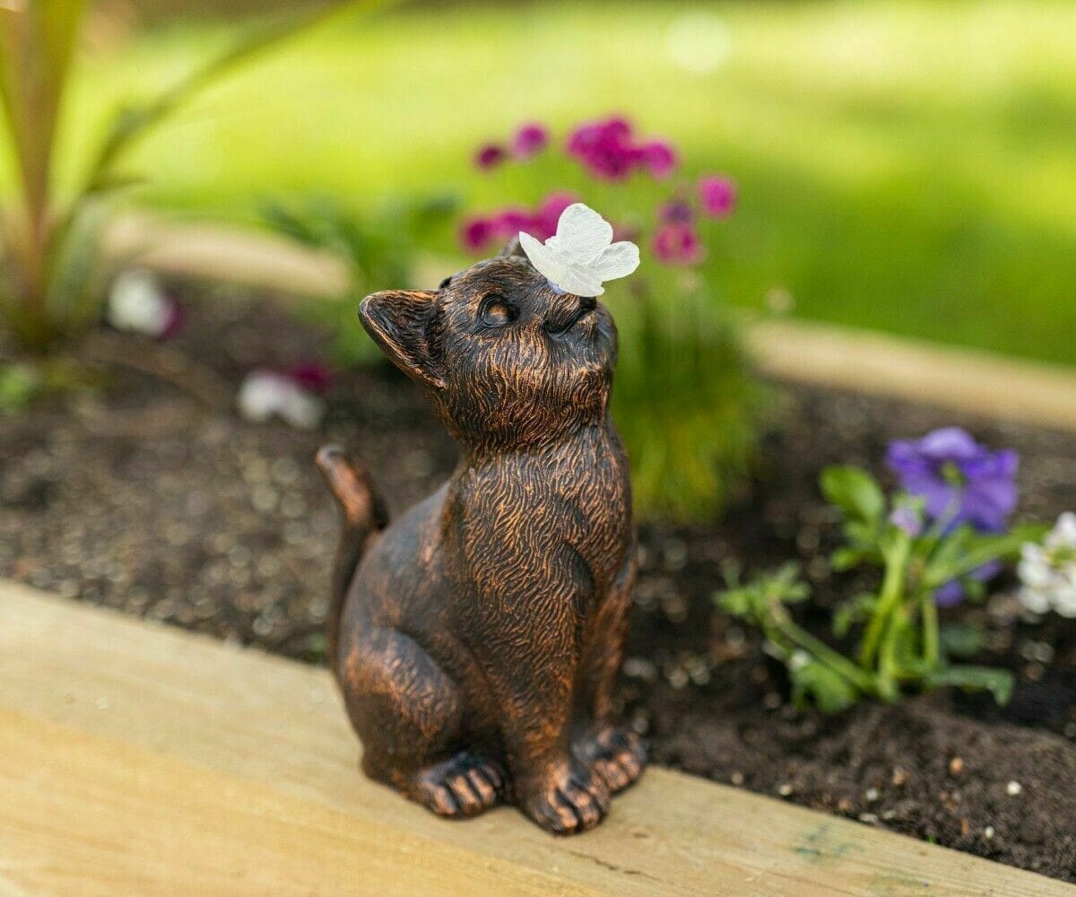 How to Make Your Solar Powered Garden Ornaments Work
