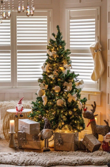 Christmas tree in a warm living room setting