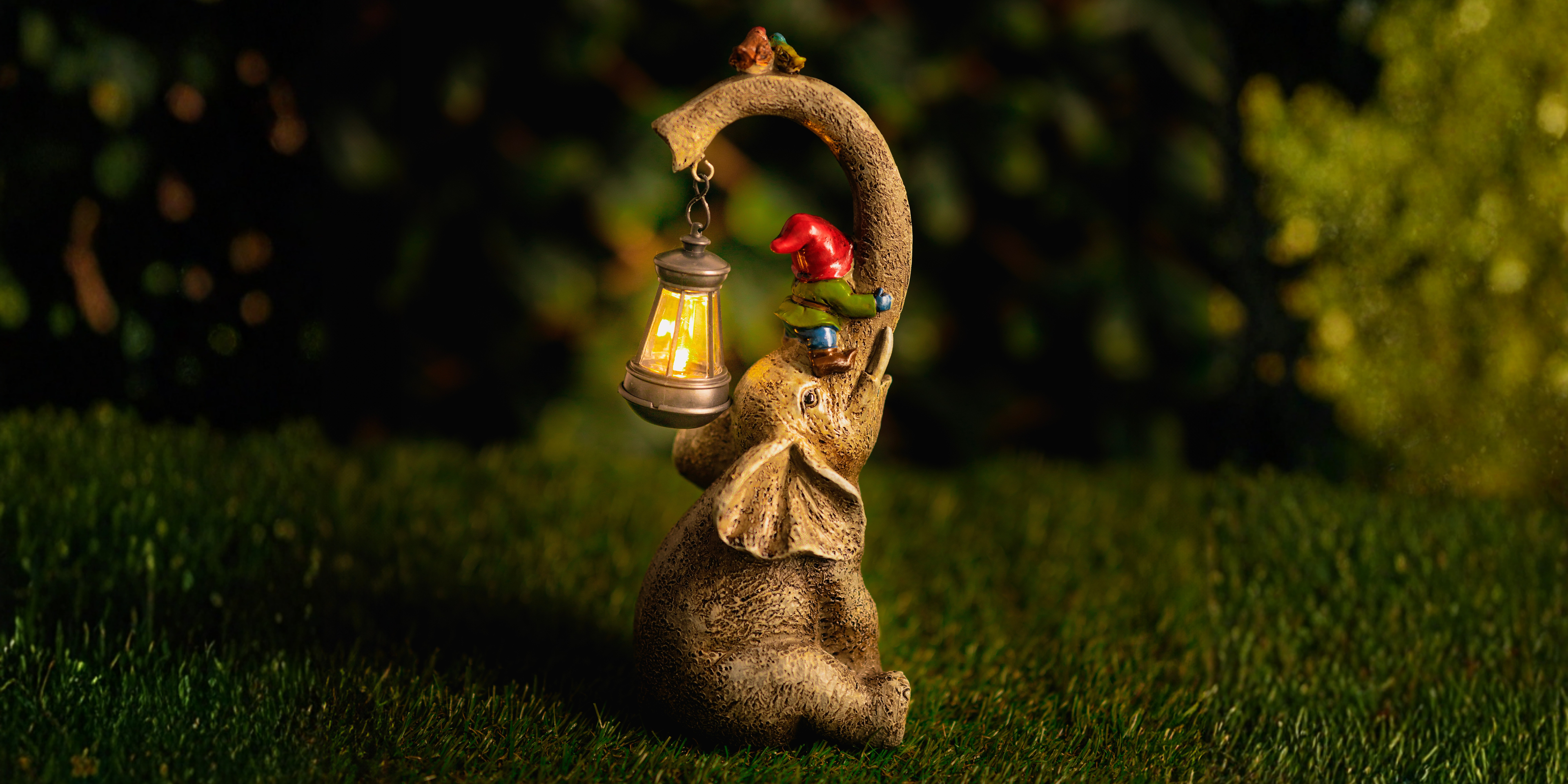 Solar Garden Lights