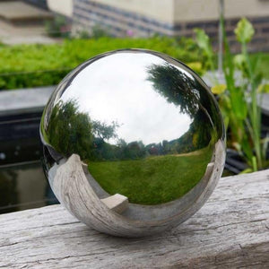 25cm stainless steel gazing ball with mirror finish