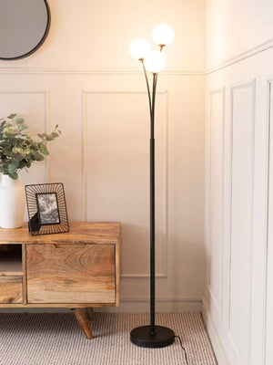 Freestanding Triple Light Floor Lamp
