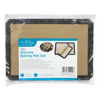 Two silicone baking mats measuring 42 x 30cm