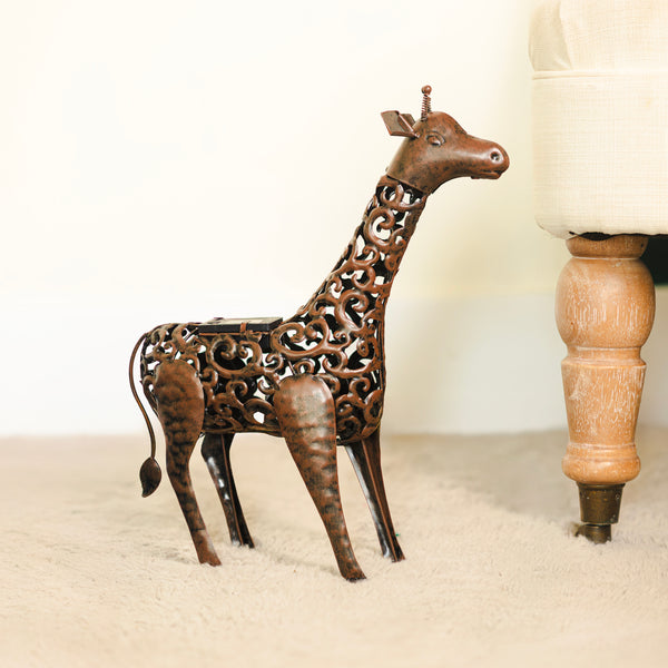 37cm giraffe garden ornament shown from front