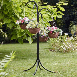 Four way garden hanging station with hooks