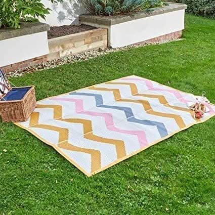 Handy Carry Water Resistant Picnic Rug 90 x 180cm - Zig Zag