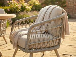 Outdoor low dining furniture