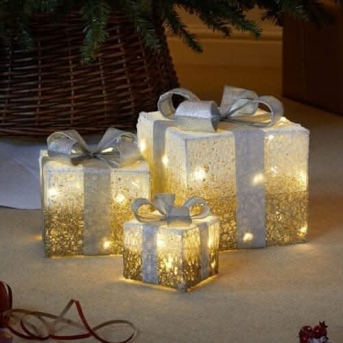 Christmas-Gift-box-decor