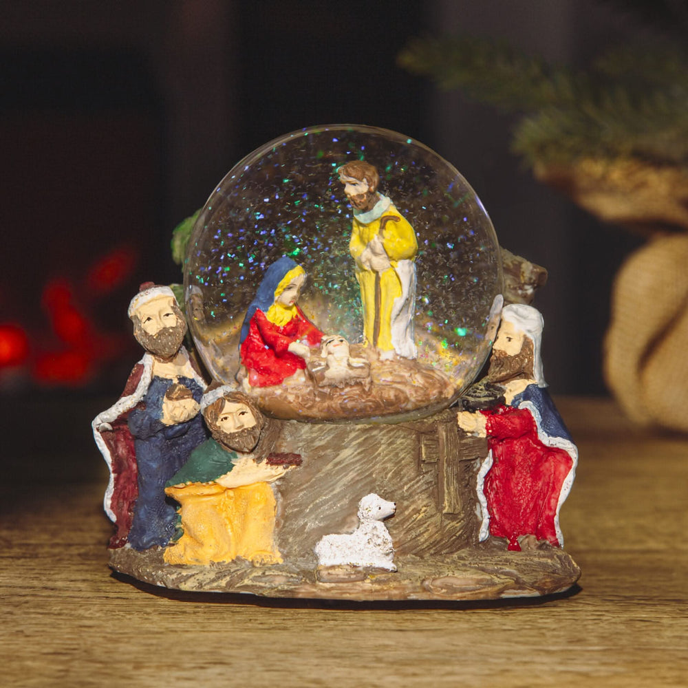 Christmas nativity scene snow globe decoration