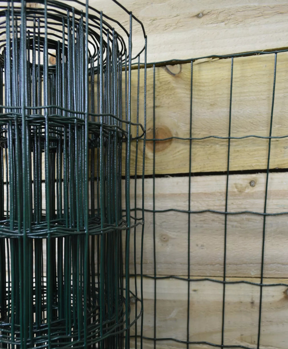 Heavy duty green PVC garden border fence roll