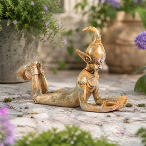 Christmas Reading Elf Resin Ornament – Festive Shelf & Table Decoration