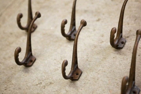 Rustic cast iron hooks for farmhouse home décor