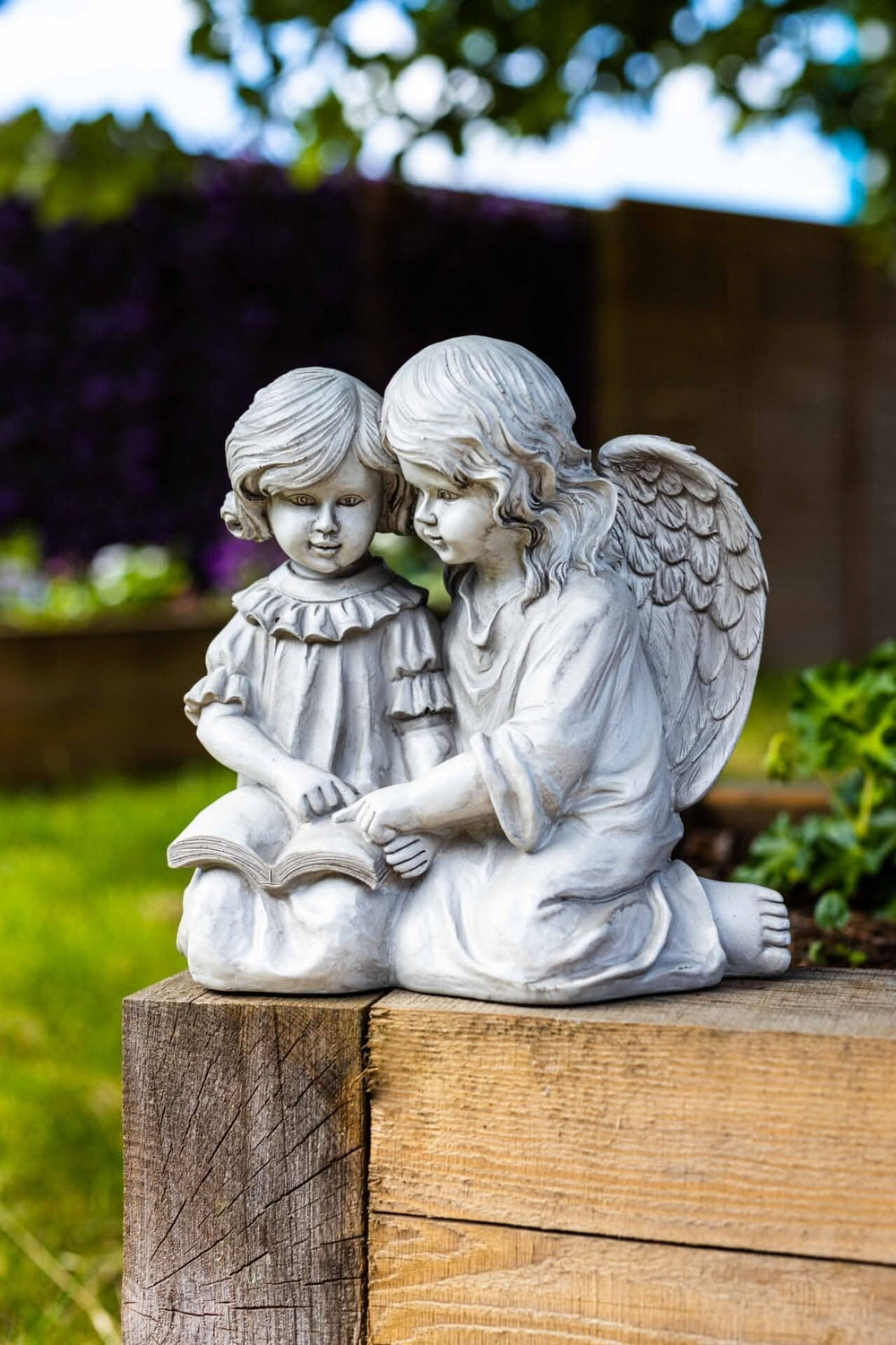 Resin reading angel lamp statue