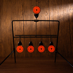 Swinging gallery target displayed from the front