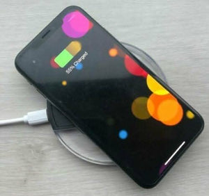 Wireless charging pad with one metre USB cable