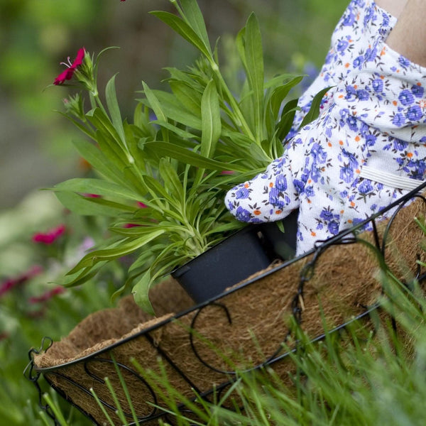 Coco fibre liner for outdoor flower basket