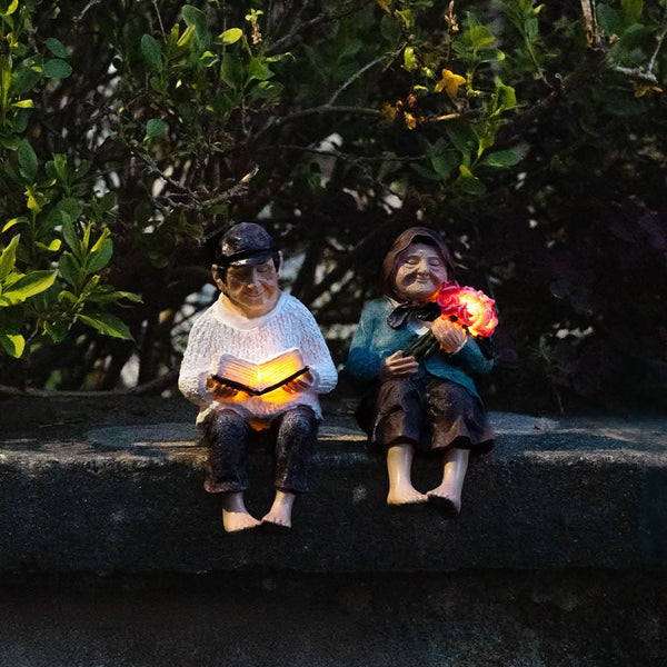 Grandparent garden ornament with solar lights