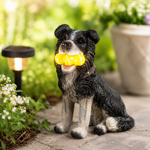 Weatherproof resin dog garden statue