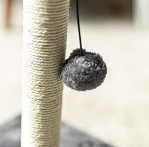 Heavy duty cat scratching tower for claw care and play