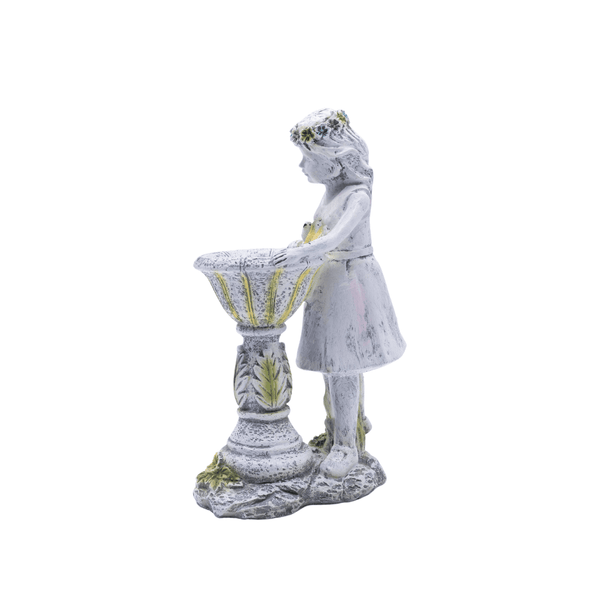Freestanding solar fairy statue for outdoor décor