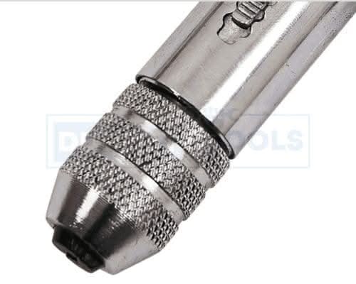 Compact tap wrench suitable for 3mm to 8mm taps