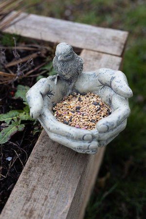 Polyresin garden bird feeder ornament
