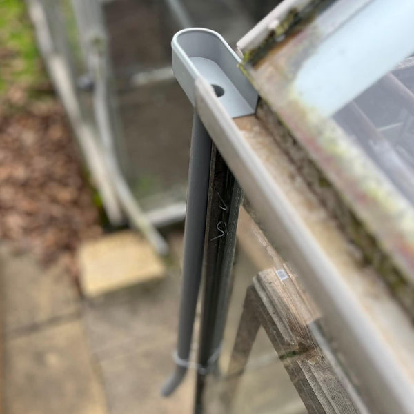 Greenhouse rainwater collection pipes