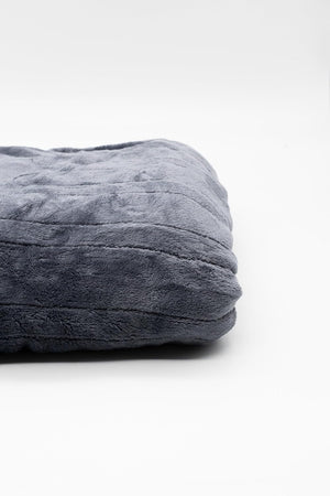 Electric fleece blanket measuring 120 x 160cm