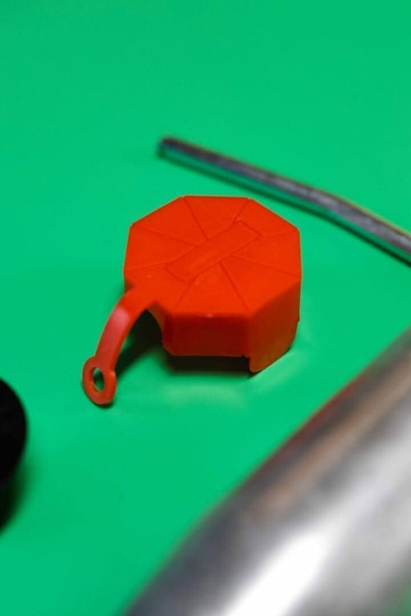 Outdoor pole anchor spike for patios and lawns