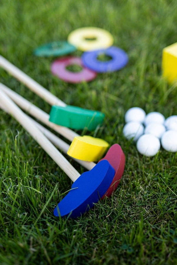 Eight golf balls included with children's golf set