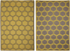 Flat woven polypropylene rug for home and garden