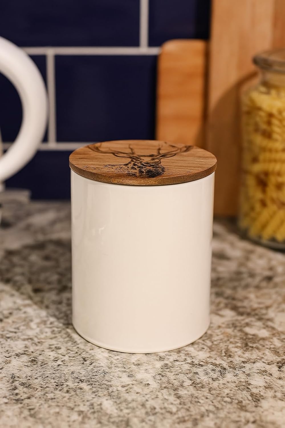 Large stag design airtight biscuit storage tin