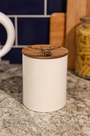 Large stag design airtight biscuit storage tin