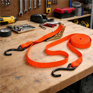 Heavy duty transport strap for securing equipment