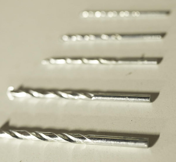 Drill bit set for concrete walls