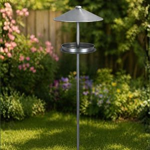 Outdoor bird bath with stand