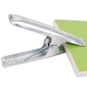 Strong market stall frame clamp