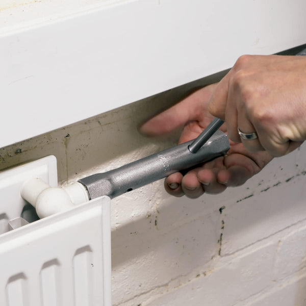 Automotive box spanner tool set