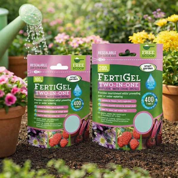 Moisture retaining fertiliser gel granules for healthy plant growth