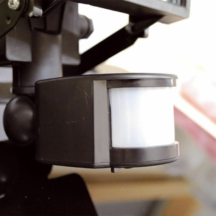 motion-sensor-outdoor-floodlight-for-home-security