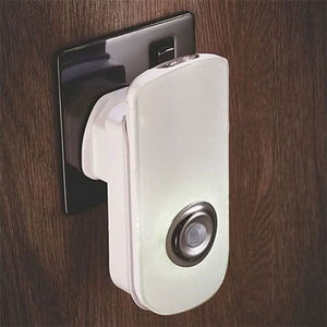 Wireless motion detecting safety light