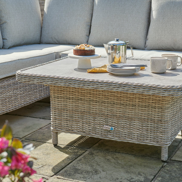 Adjustable outdoor dining coffee table