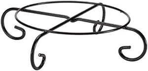 Elevated metal plant holder for improved drainage
