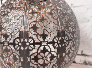 Solar powered outdoor hanging light