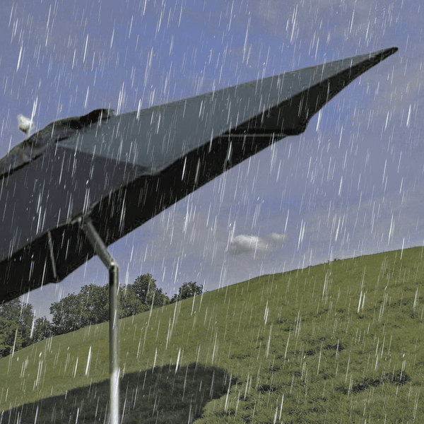 Lightweight aluminium outdoor umbrella