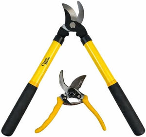Two piece gardening tool kit for pruning plants