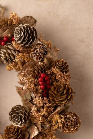 Traditional Christmas door wreath with red berry scent