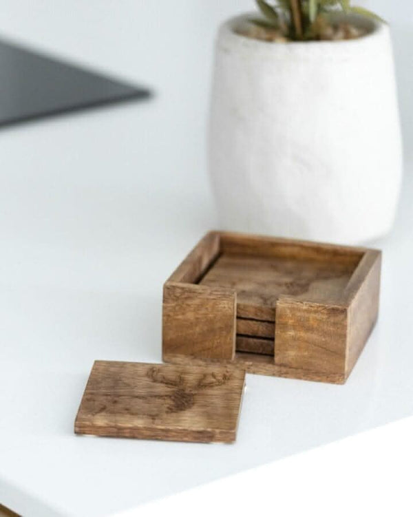 rustic-wooden-coaster-set-stag