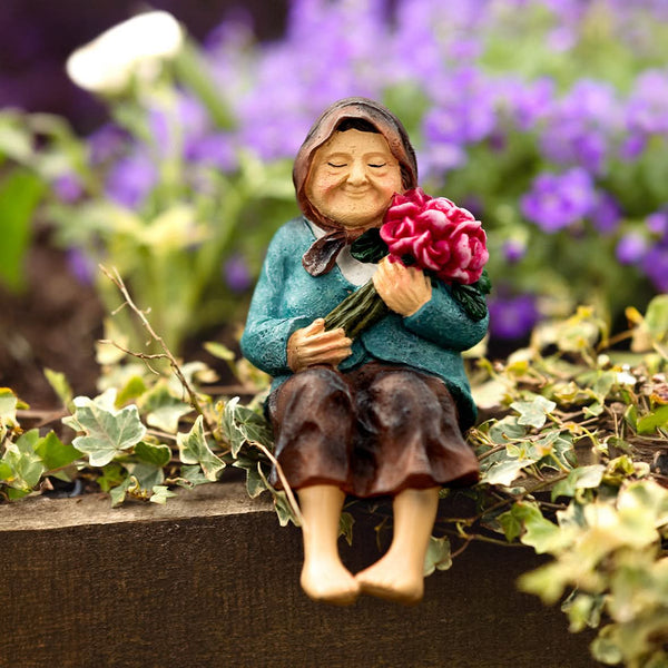 Light up grandmother outdoor garden figure