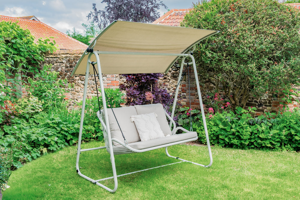 Stamford rattan swing chair