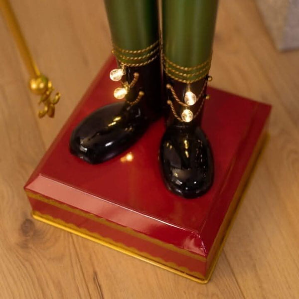 standing-led-christmas-nutcracker-soldier-119cm